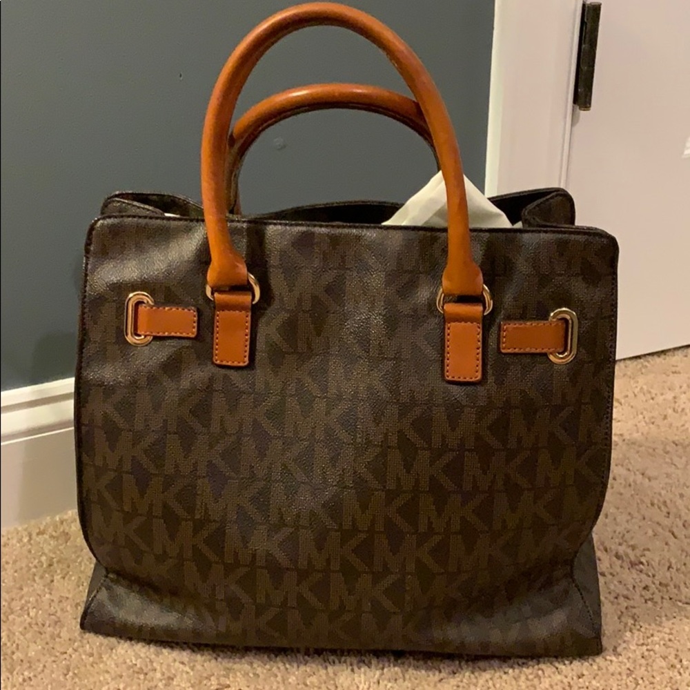 Michael Kors Purse - Picture 2 of 3